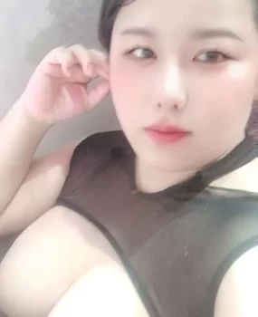 强推巨乳波霸