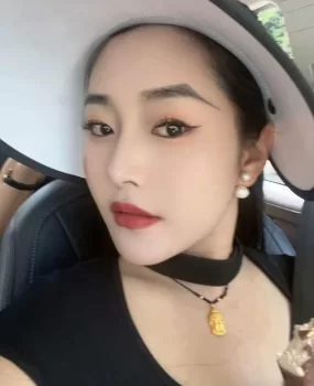 大奶大屁股后入