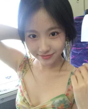 学生兼职，粉色馒头型