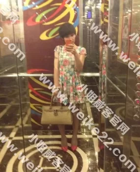 丝袜美女，性感活好，超级骚