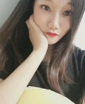 西乡塘年轻小妹妹